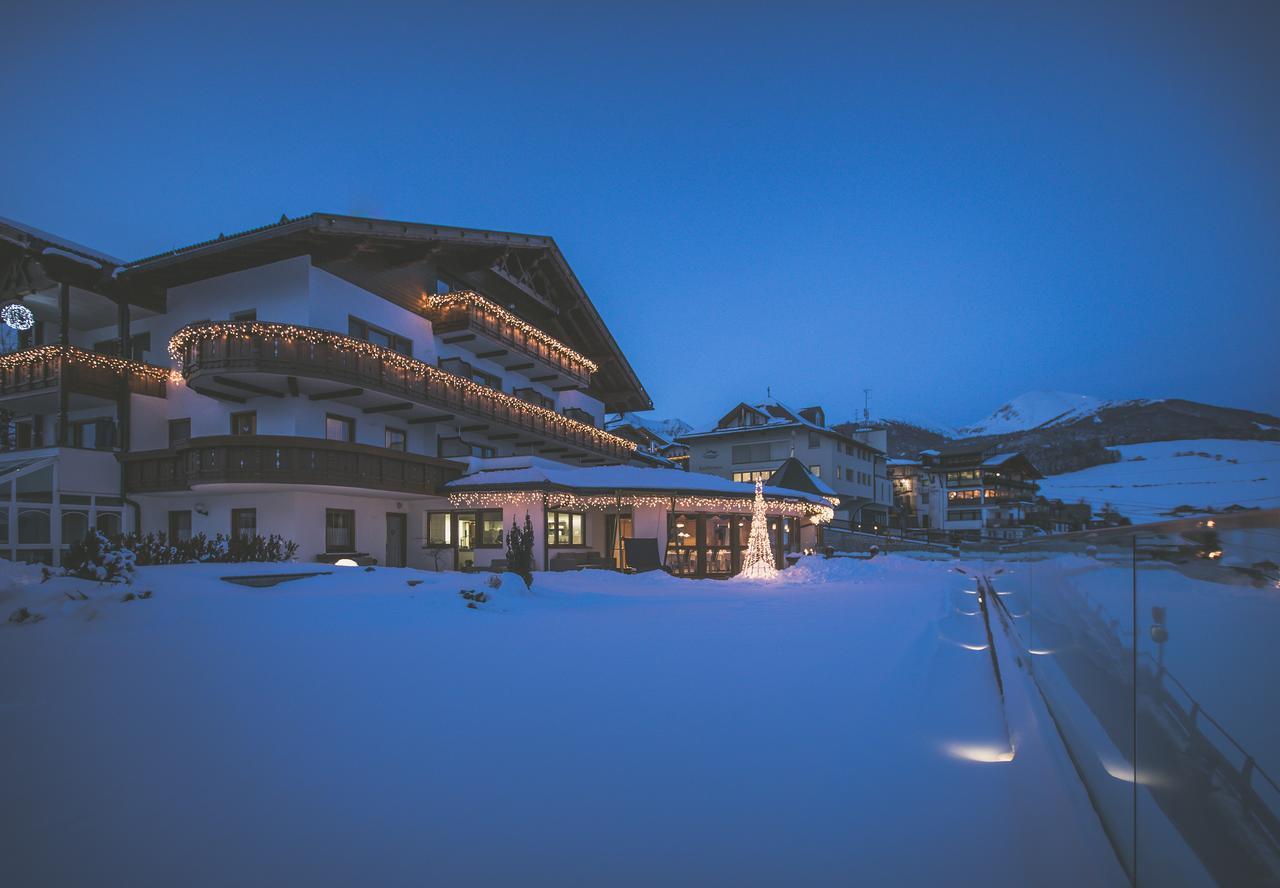 Hotel Schoenblick Maranza Exterior foto